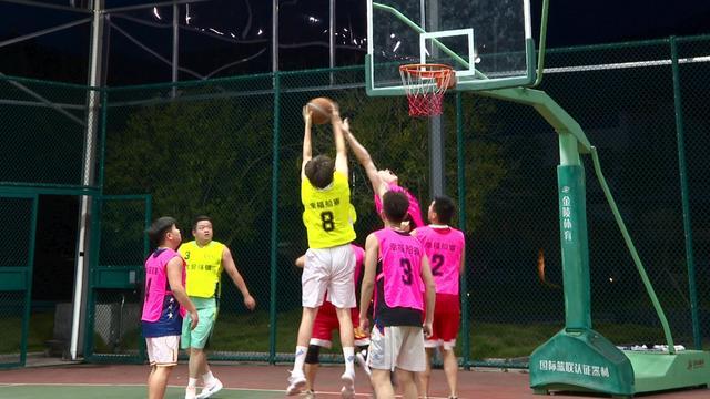 他还拉着几, cn, 了全镇