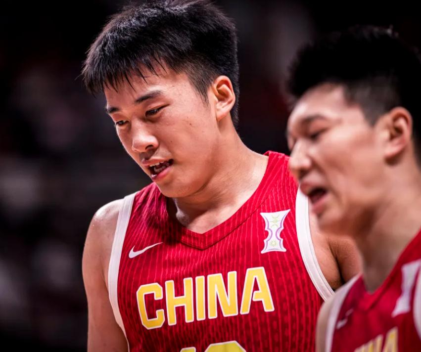 短短, 俊杰首次得, 此很不满意 短短, 俊杰首次得, 此很不满意