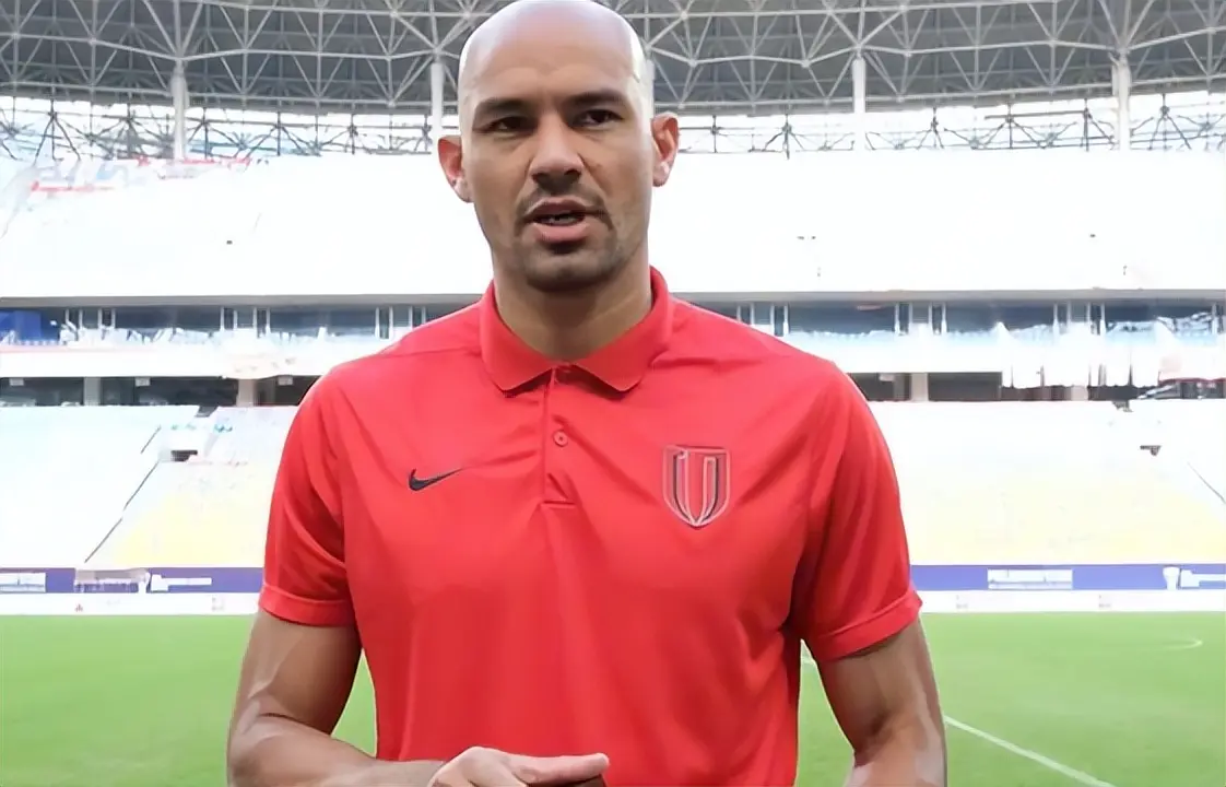 阵容捉襟见, 预计本土王, div