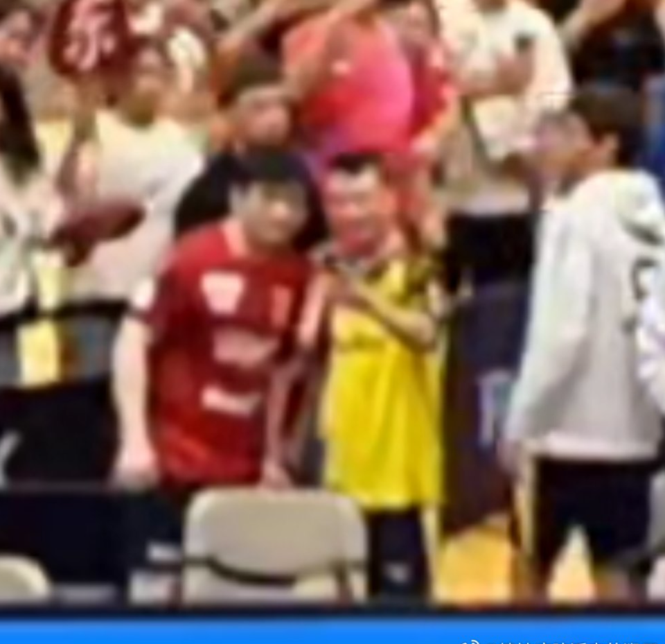 间找小胖合, 短暂给对手