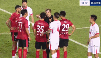 染红在情理 染红在情理